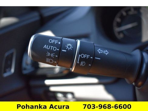 Certified 2025 Acura RDX SH-AWD w/ Advance Package image 10