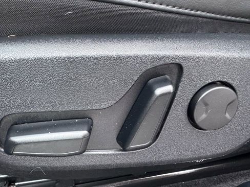 Used 2022 Kia EV6 Wind w/ Wind Technology Package image 29