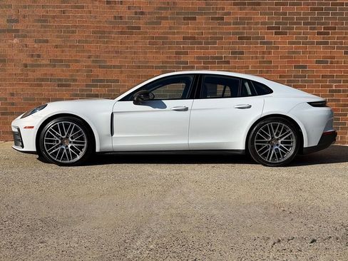 New 2026 Porsche Panamera 4 AWD/4WD image 2
