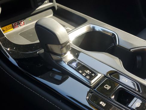 Certified 2022 Lexus NX 250 FWD w/ Premium Package image 30