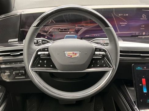 New 2026 Cadillac Escalade ESV Sport w/ Touring Package AWD/4WD image 12
