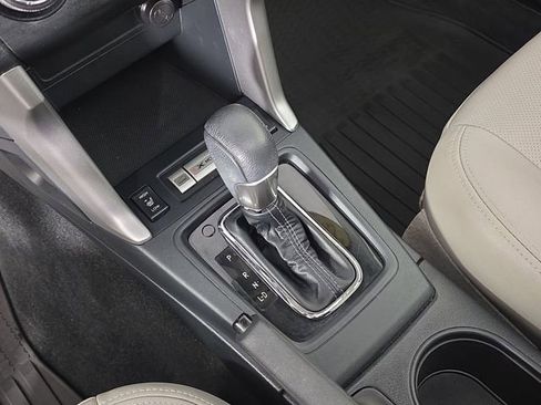 Used 2015 Subaru Forester 2.5i Touring w/ Eyesight & Navigation System image 31