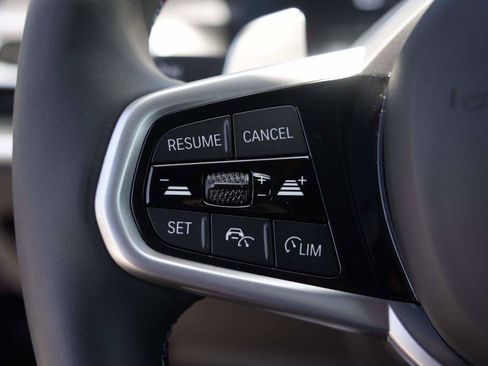 Used 2025 BMW M440i Convertible RWD image 13