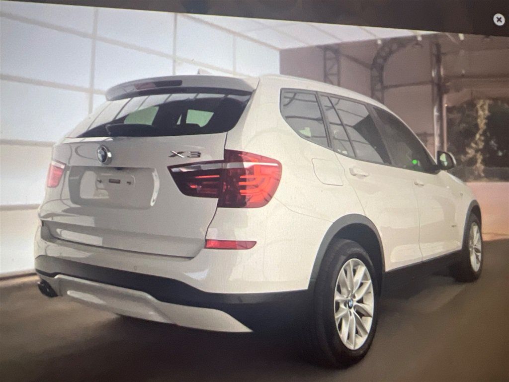 Used 2016 BMW X3 xDrive28i AWD/4WD image 2