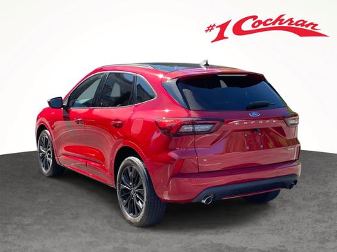 Used 2023 Ford Escape ST-Line Elite w/ Premium Technology Package AWD/4WD image 9