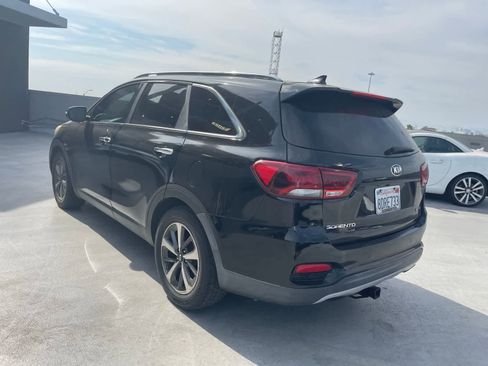 Used 2019 Kia Sorento EX w/ EX Touring Package image 6