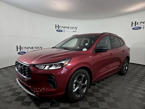 Used 2023 Ford Escape ST-Line w/ Cold Weather Package FWD image 1