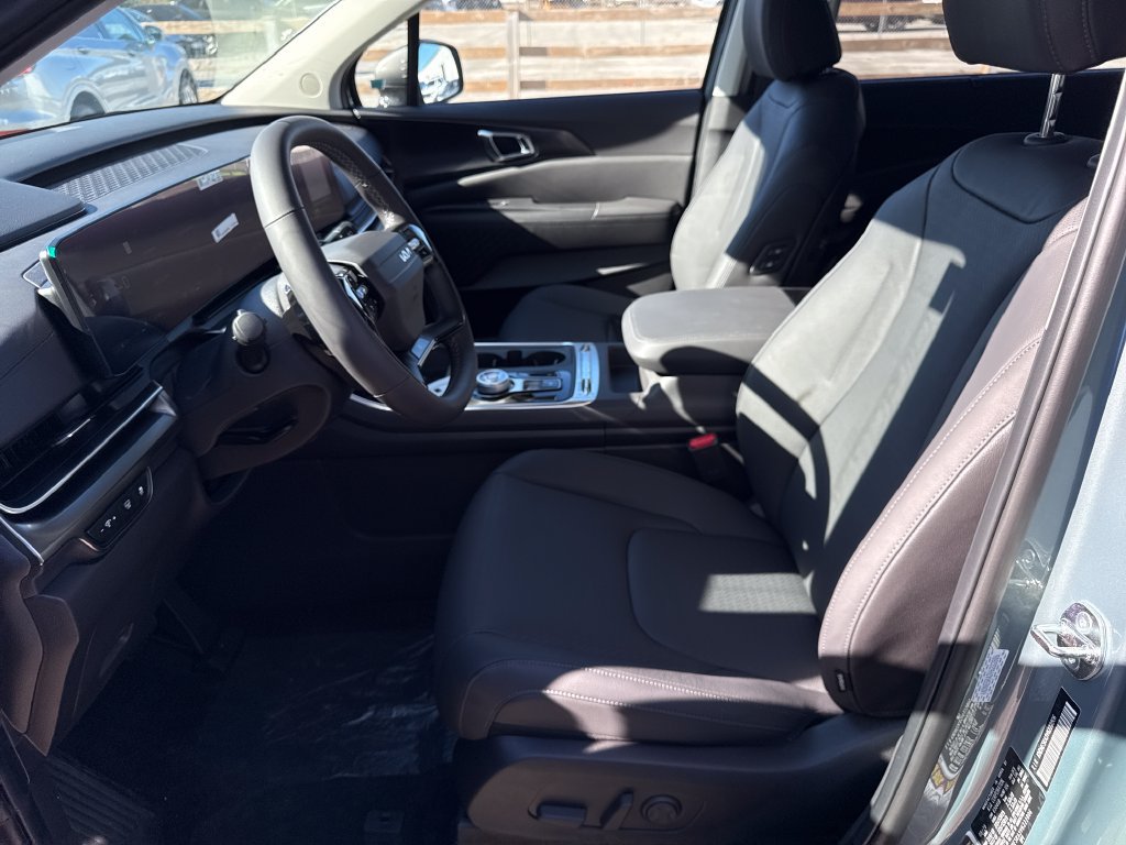 New 2027 Kia Carnival SX Prestige FWD image 13