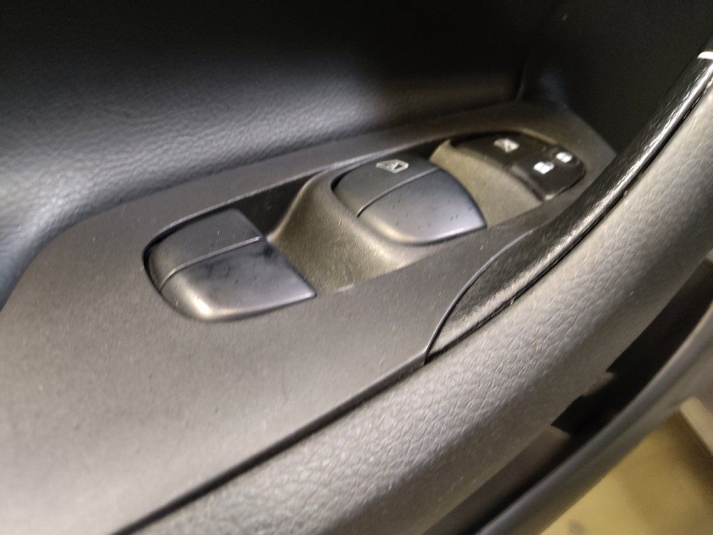 Used 2016 Nissan Altima 2.5 SR FWD image 27