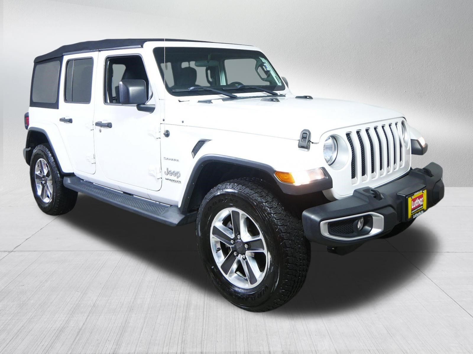Used 2018 Jeep Wrangler Unlimited Sahara AWD/4WD image 1