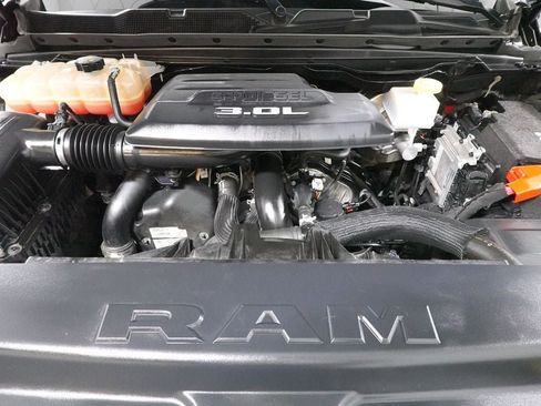 Used 2020 RAM 1500 Rebel w/ Leather & Sound Group w/ 2_W AWD/4WD image 36