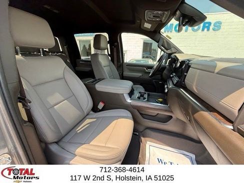 Used 2024 GMC Sierra 2500 SLT AWD/4WD image 16