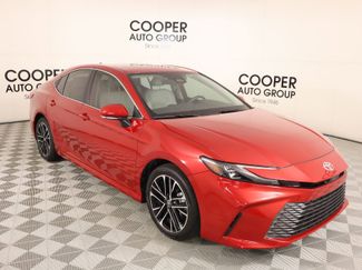 Used 2025 Toyota Camry XLE video 1