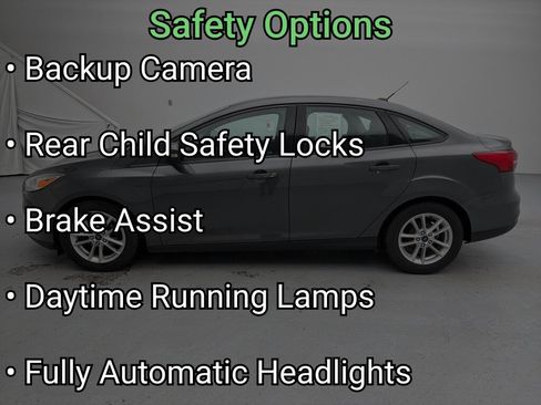 Used 2017 Ford Focus SE image 8