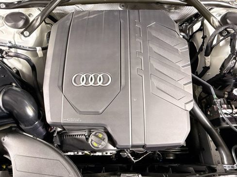 Used 2023 Audi Q5 2.0T Premium Plus w/ Premium Plus Package AWD/4WD image 24