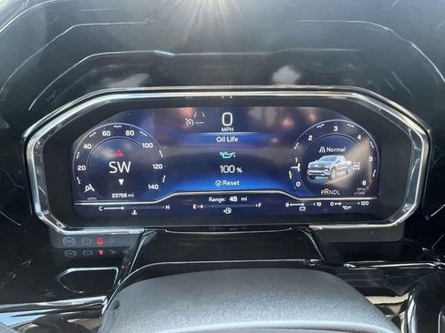 Certified 2024 Chevrolet Silverado 1500 LT image 26