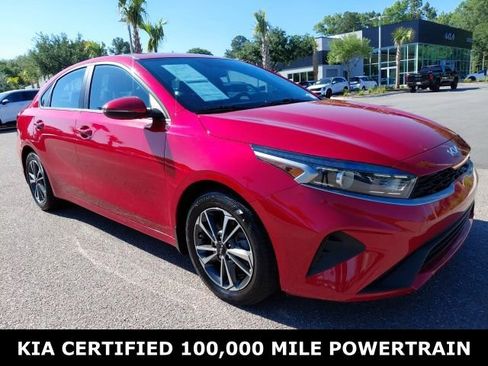 Certified 2024 Kia Forte LXS w/ LXS Technology Package FWD image 3