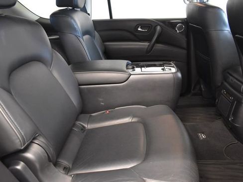 Used 2022 INFINITI QX80 Luxe w/ Cargo Package AWD/4WD image 17