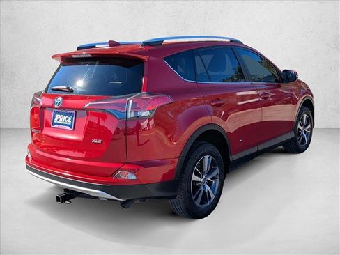 Used 2016 Toyota RAV4 XLE image 27