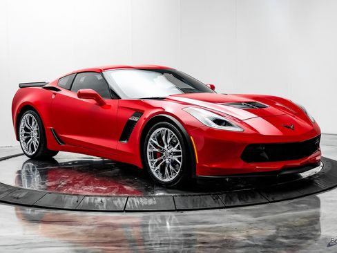 Used 2016 Chevrolet Corvette Z06 w/ 2LZ Preferred Equipment Group image 27