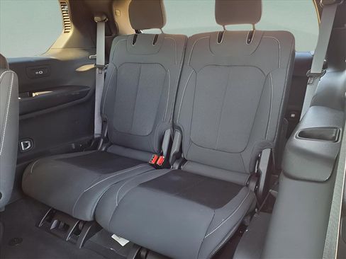 Used 2024 Jeep Grand Cherokee L Laredo w/ Luxury Tech Group I image 22