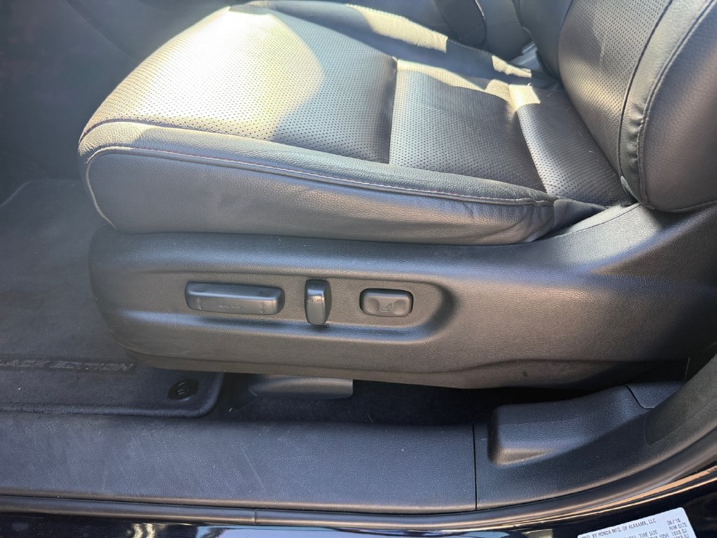 Used 2019 Honda Ridgeline Black Edition image 13