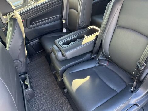 Used 2024 Honda Odyssey EX-L image 11
