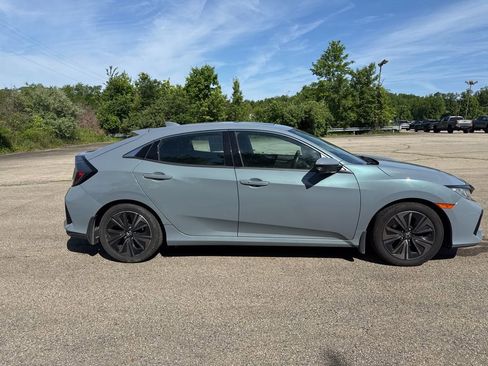 Used 2017 Honda Civic EX image 2