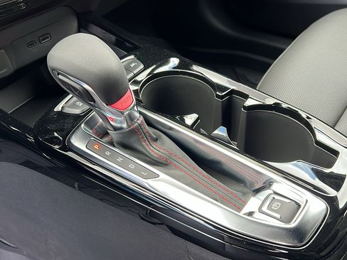 New 2025 Chevrolet Trax RS w/ Driver Confidence Package image 20