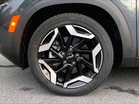 Used 2024 Kia Seltos SX AWD/4WD image 10