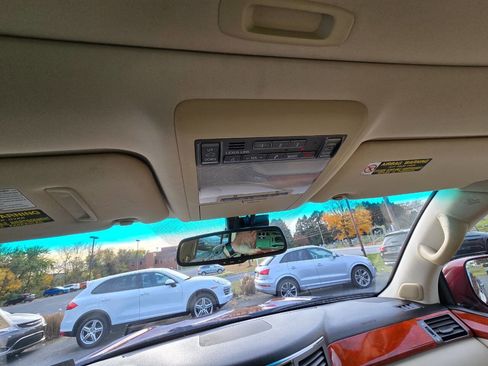 Used 2008 Lexus LX 570 4WD image 23