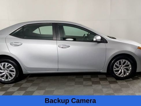 Used 2019 Toyota Corolla LE image 3