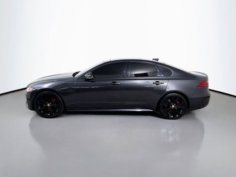 Used 2022 Jaguar XF R-Dynamic SE AWD/4WD image 2