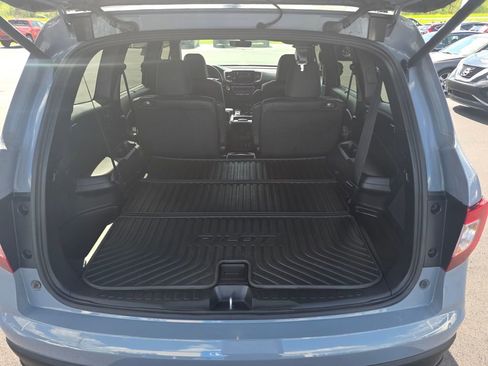 Certified 2022 Honda Pilot Black Edition image 17