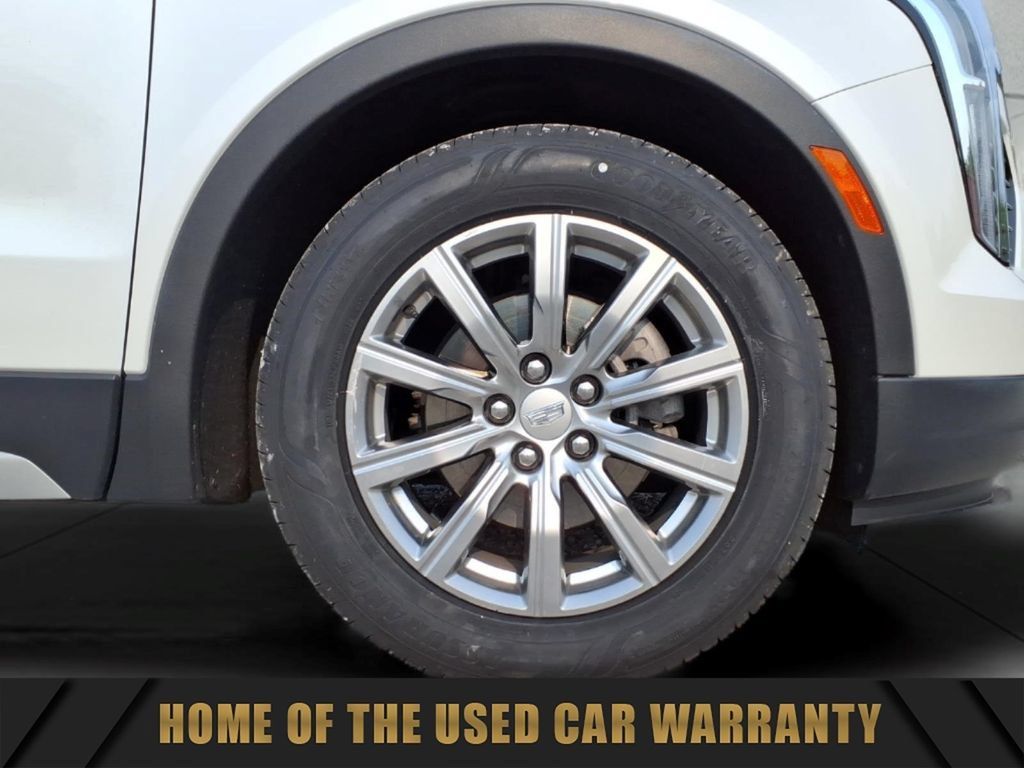 Used 2023 Cadillac XT4 Premium Luxury w/ Sun And Sound Package AWD/4WD image 11