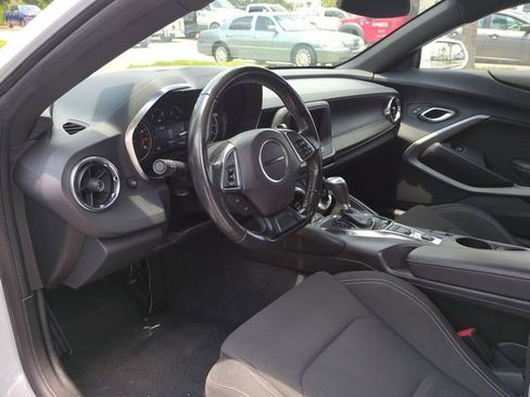 Used 2023 Chevrolet Camaro LT image 15