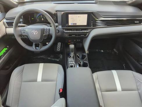 New 2026 Toyota Camry SE image 21