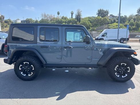 Certified 2025 Jeep Wrangler Unlimited Rubicon 4xe image 9