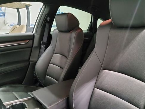 Used 2022 Honda Accord Sport image 13