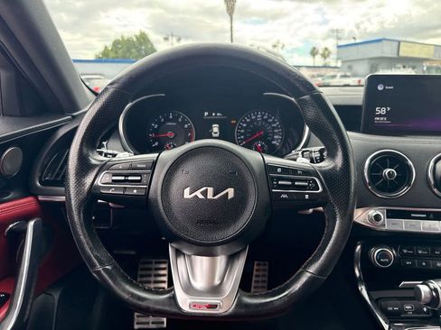 Used 2022 Kia Stinger GT-Line image 9