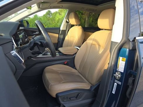 Used 2019 Audi Q8 Premium Plus AWD/4WD image 14