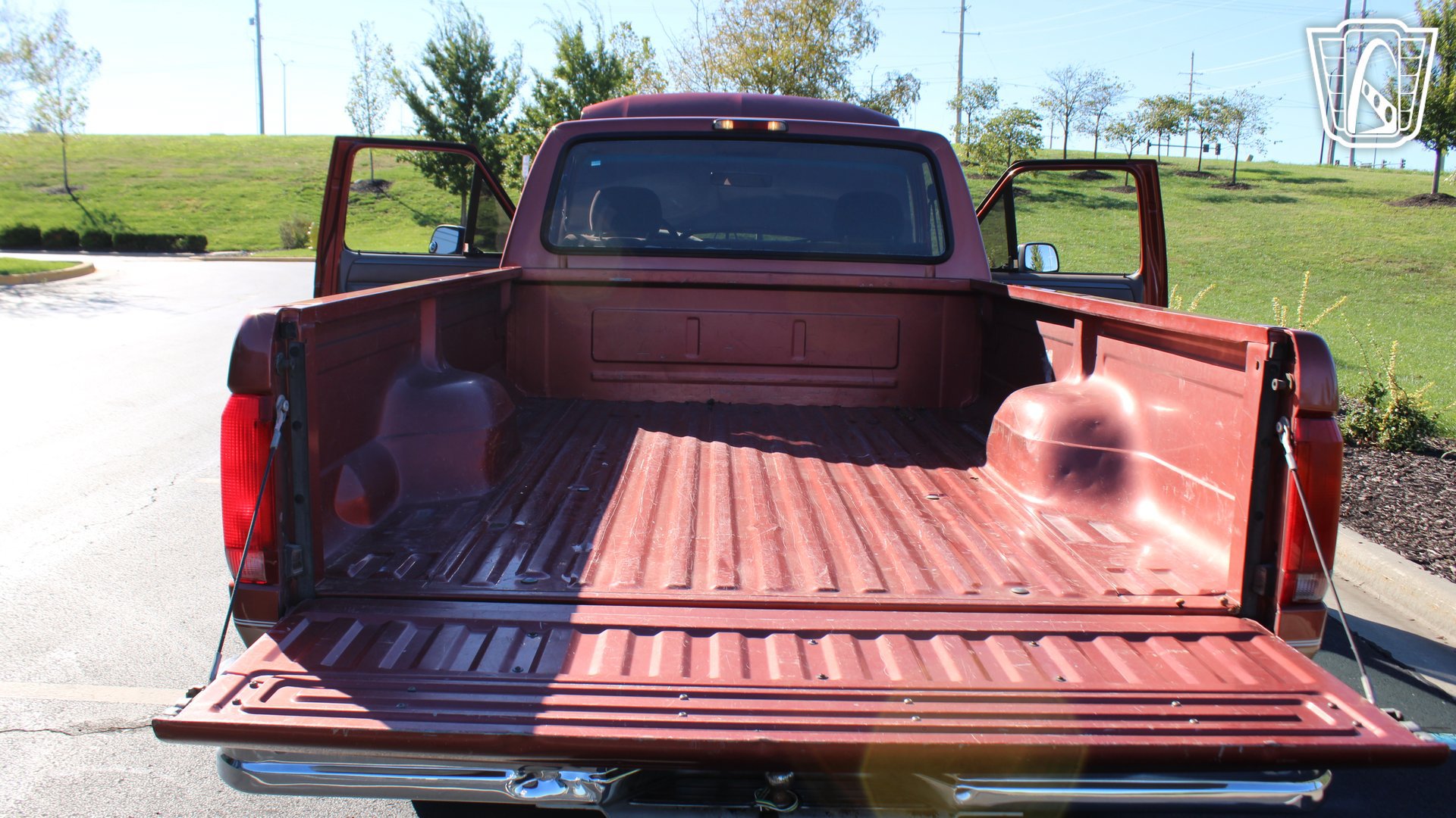 Used 1994 Ford F150 XL RWD image 17