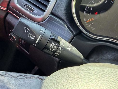 Used 2020 Jeep Grand Cherokee Limited AWD/4WD image 35
