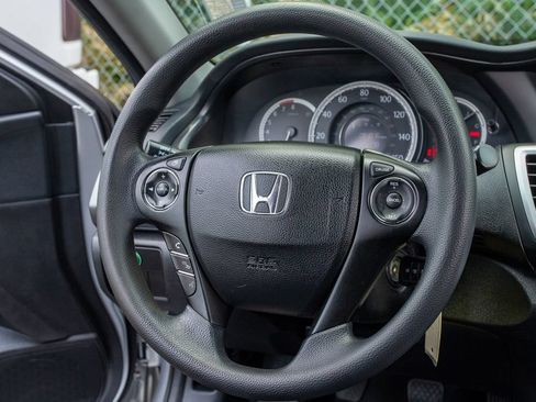 Used 2015 Honda Accord LX image 19