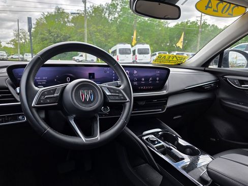 Used 2024 Buick Envision Preferred AWD/4WD image 14