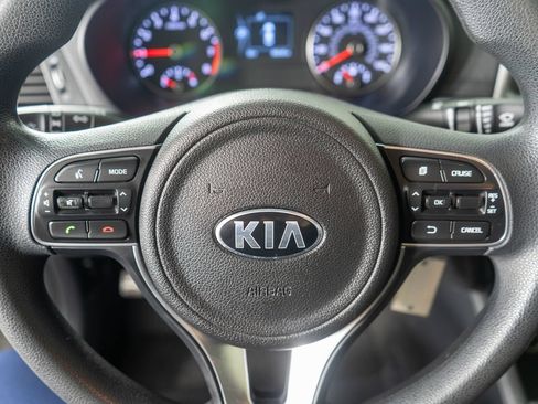Used 2016 Kia Optima LX FWD image 14