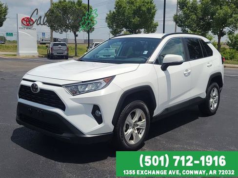 Used 2021 Toyota RAV4 XLE FWD image 1