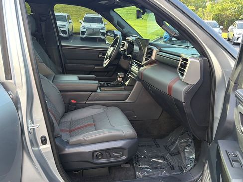 Used 2026 Toyota Sequoia Capstone AWD/4WD image 15