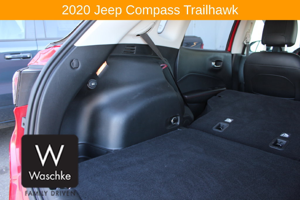 Used 2020 Jeep Compass Trailhawk w/ Popular Equipment Group AWD/4WD image 20