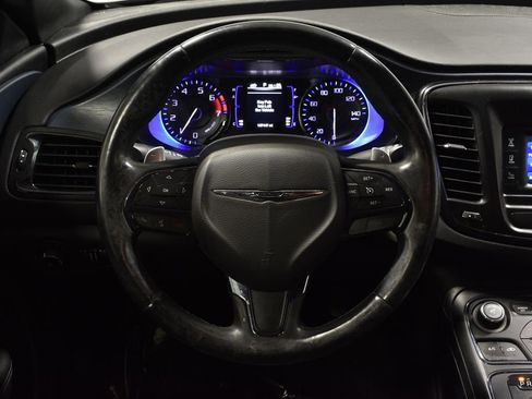 Used 2015 Chrysler 200 S w/ Comfort Group image 17